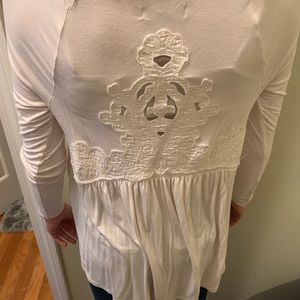 American Eagle “soft and sexy” top w/ back detail